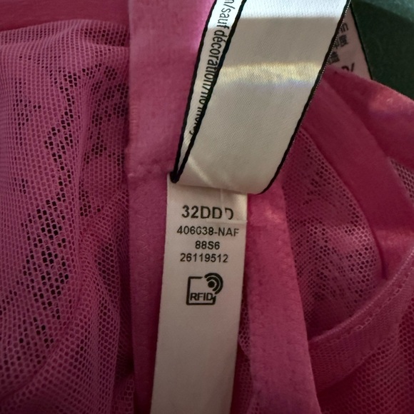 Victoria’s Secret UnLined Demi Double Lacey Bra size 32DDD NWOT - Picture 9 of 10